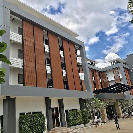 Chantra Hotel Sa Kaeo Exteriör bild