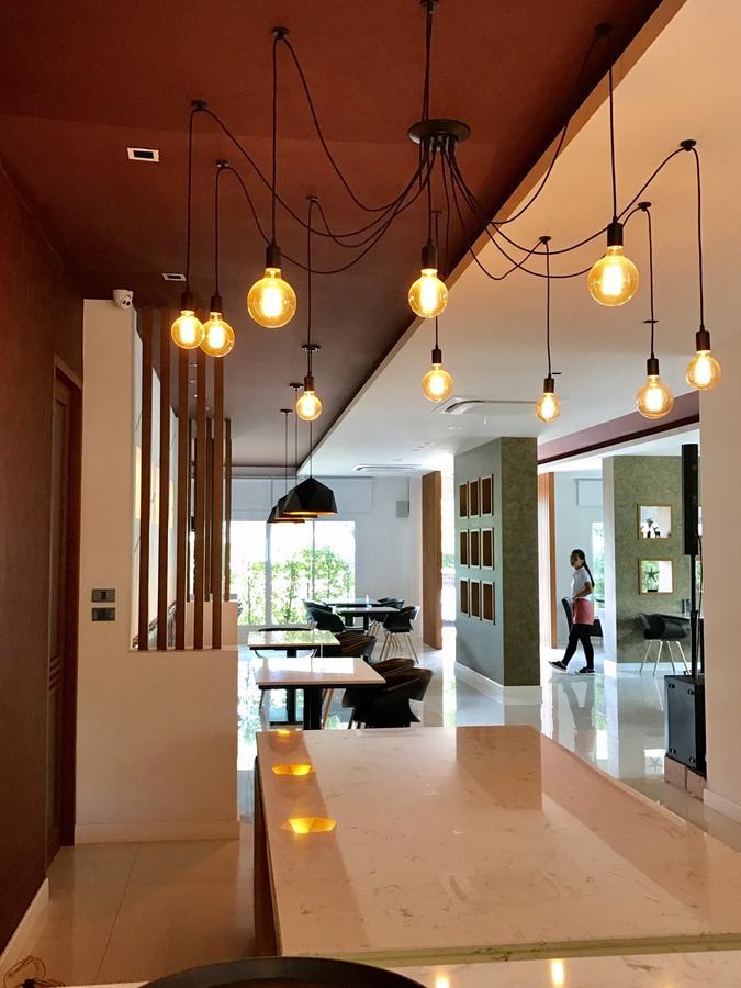 Chantra Hotel Sa Kaeo Exteriör bild